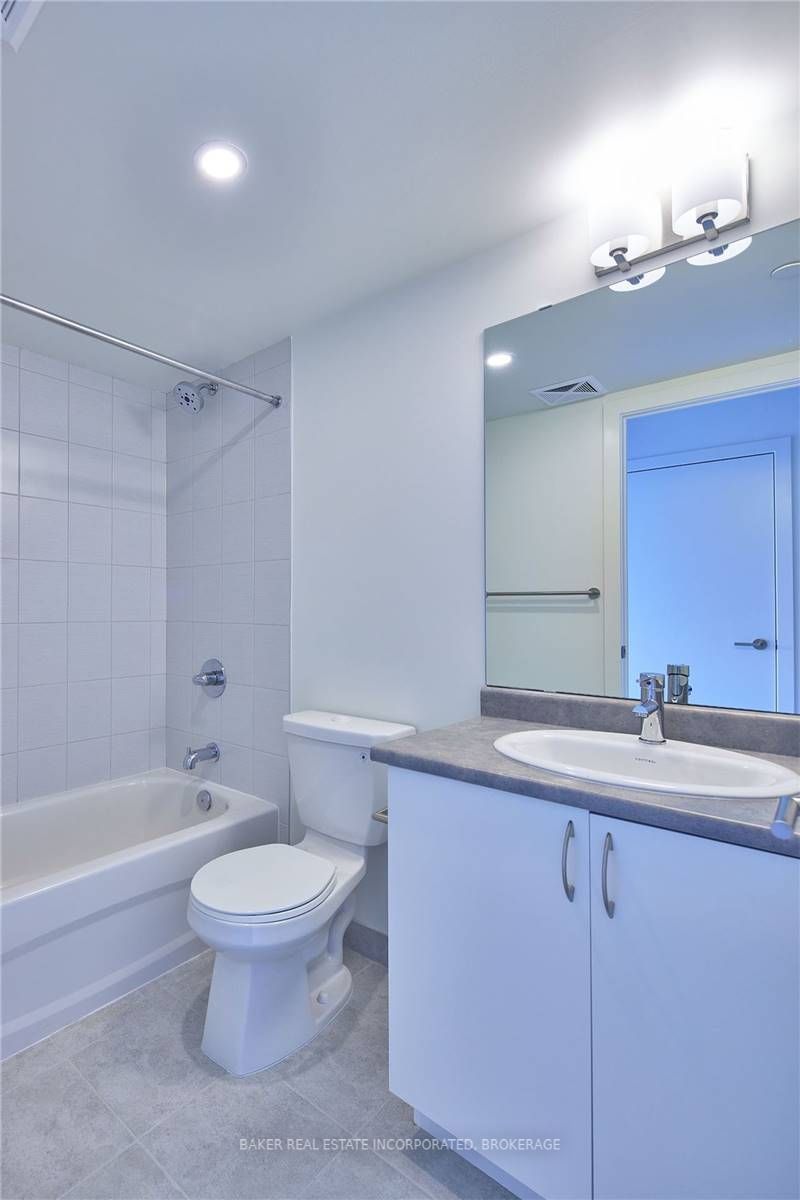 406 - 10 Wilby Cres-6