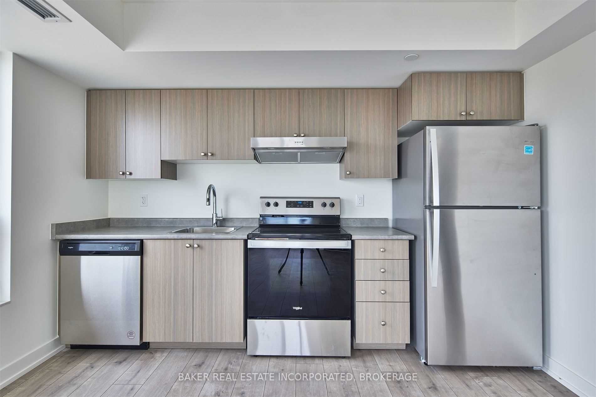 406 - 10 Wilby Cres-4