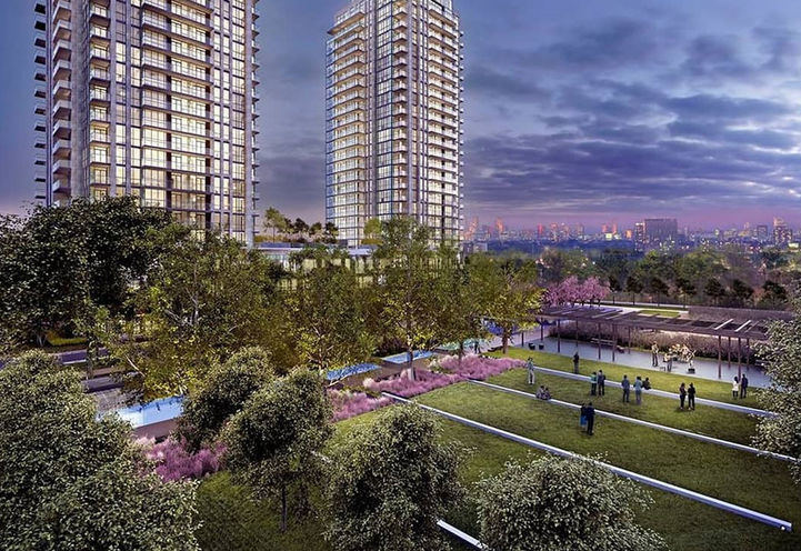 Park adjacent to IQ3 Condos