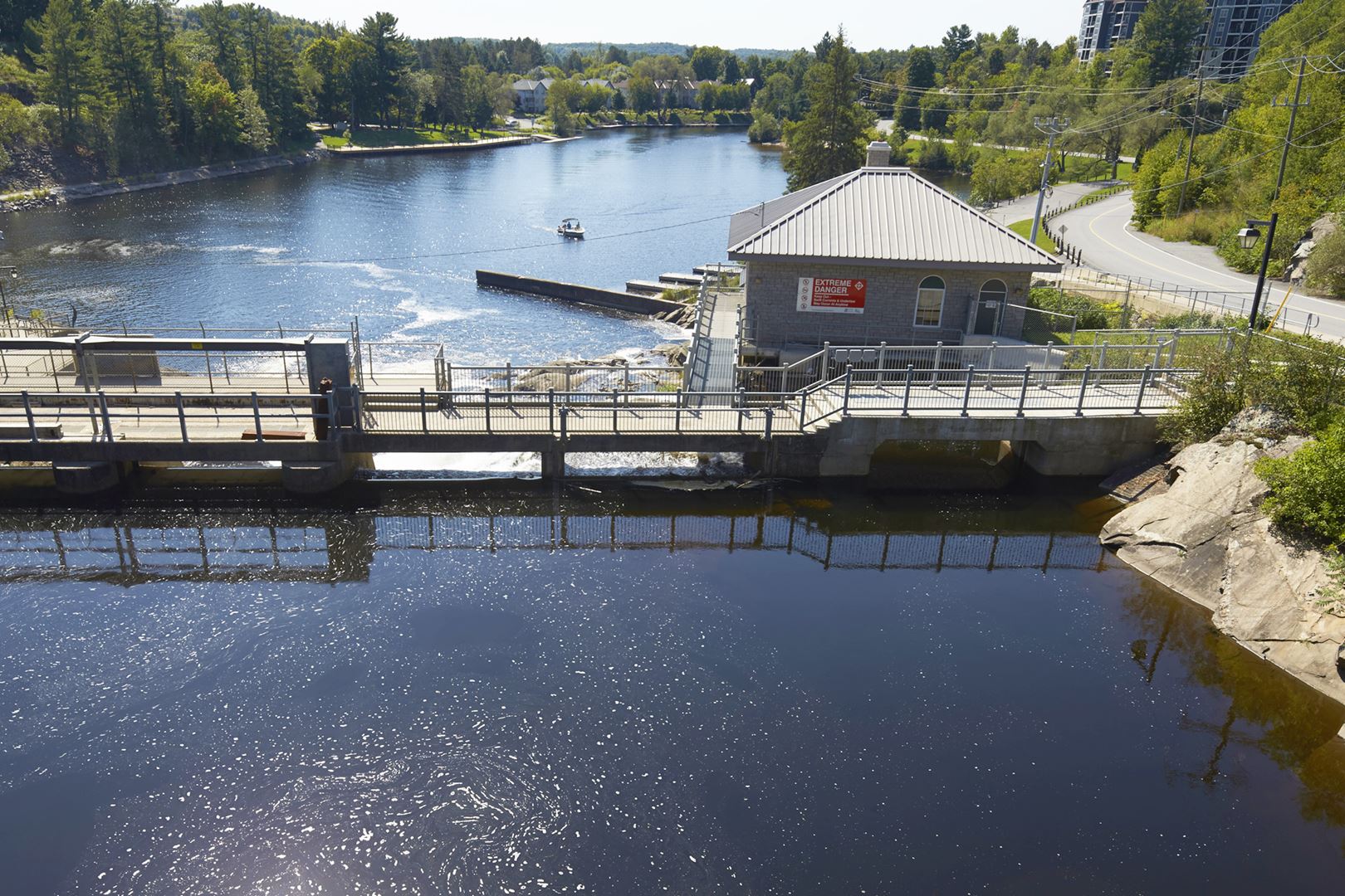 Exterior photo of White Pines